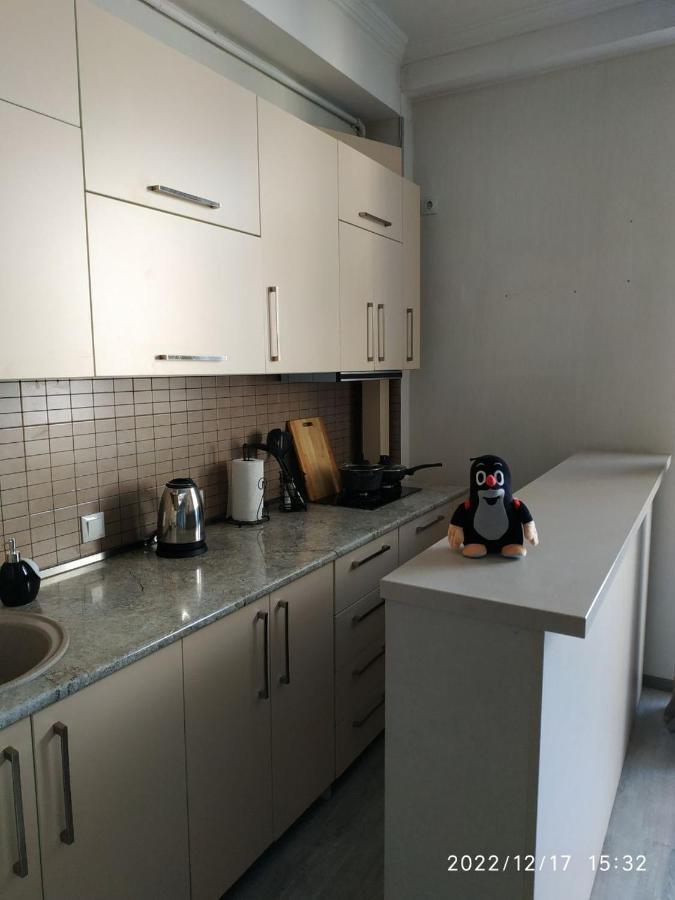 Apartment Sandra Tbilisi Zewnętrze zdjęcie
